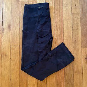 Pace Rival Black Camo Crop Lululemon Leggings